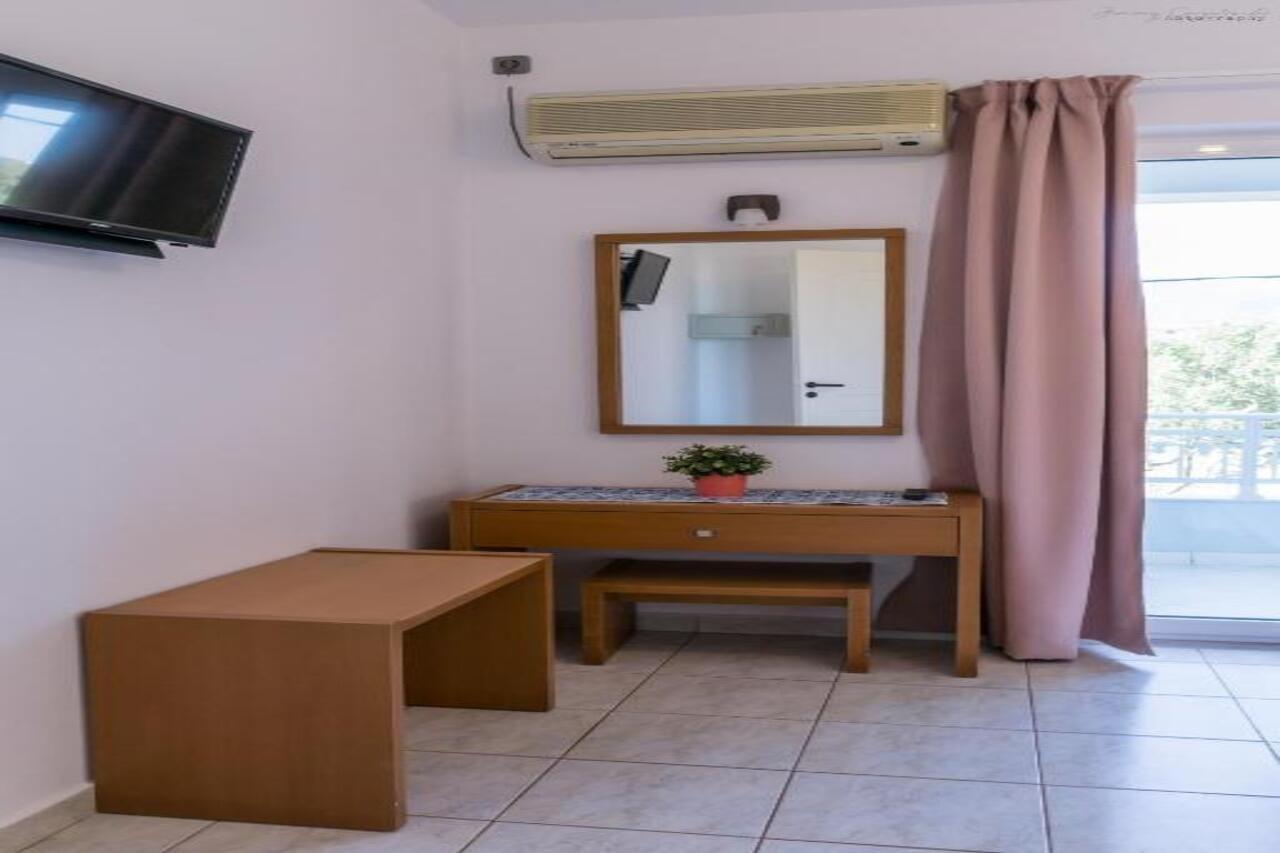 Sotirios Apartments كارباثوس المظهر الخارجي الصورة