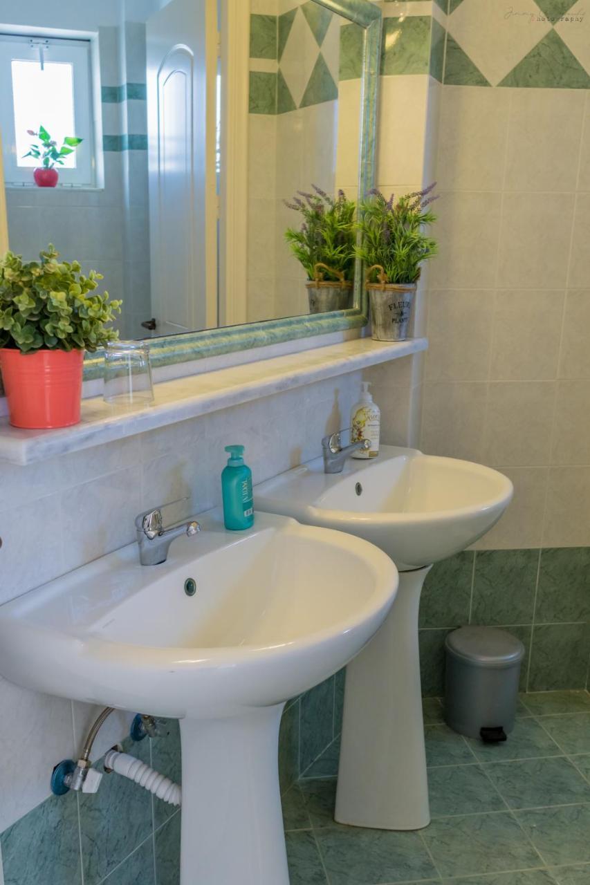Sotirios Apartments كارباثوس المظهر الخارجي الصورة